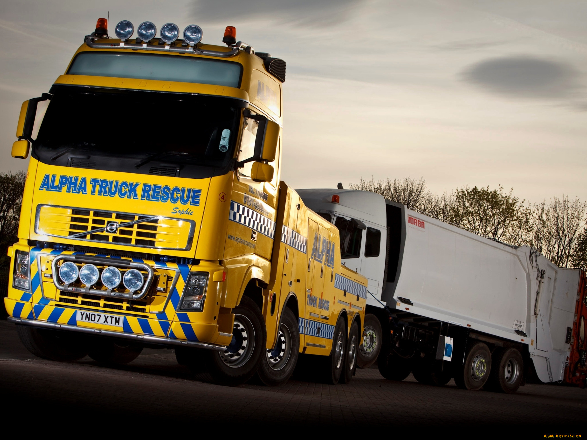 , volvo, trucks